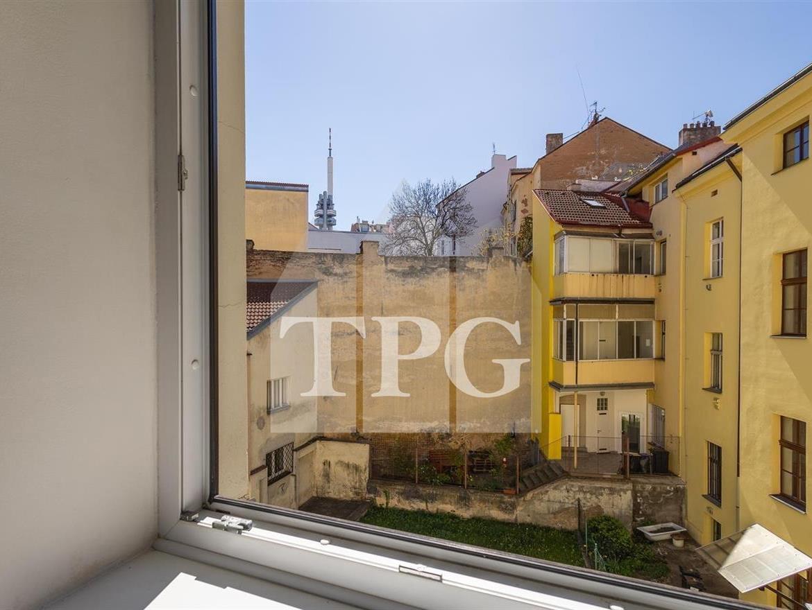 10výhled z okna.jpg