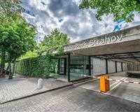 31vjezd -výjezd garáže.jpg