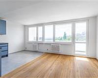 obývací p.+lodžie.jpg