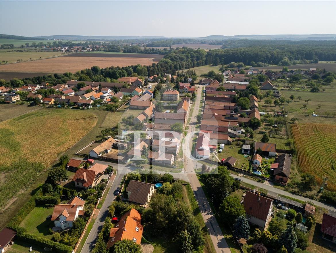 6DJI_0076-střed obce
